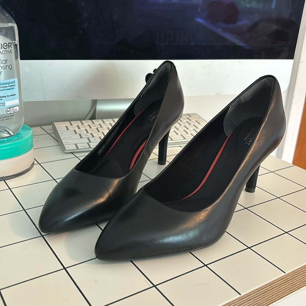 ROCKPORT black heels